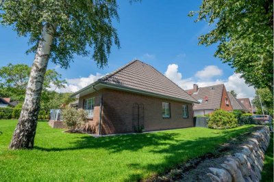 Top saniertes Einfamilienhaus mit Einliegerwohnung am Südstrand