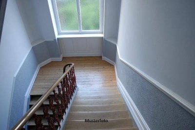 4-Zimmer-Wohnung mit Gartenanteil und Pkw-Stellplatz