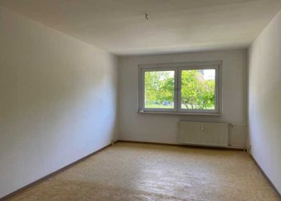 1-Raum-Wohnung mit Wanne
