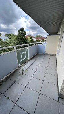 +++ SCHÖNE 2 - ZIMMERWOHNUNG IN KELKHEIM-STADTMITTE - MIT BALKON +++