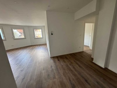 Erstbezug nach Kernsanierung – moderne 3-Zimmer-Wohnung mit Einbauküche - 7