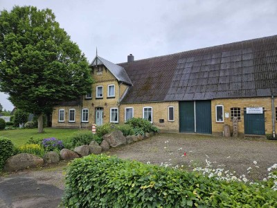Resthof mit 2 Wohneinheiten in Nordfriesland Bauernhaus Stall