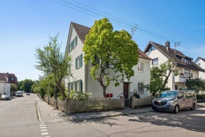 Ein-/Zweifamilienhaus in zentraler Lage von Korntal