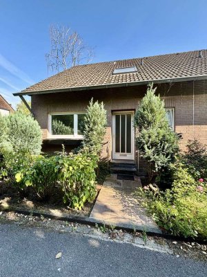 Familienfreundliche Doppelhaushälfte im Herzen von Krefeld-Traar – Ihr neues Zuhause!