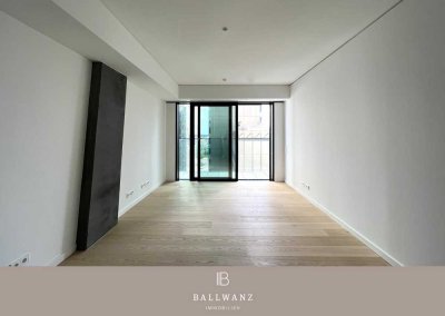 Hoch über den Dächern: Modernes Apartment im OMNITURM