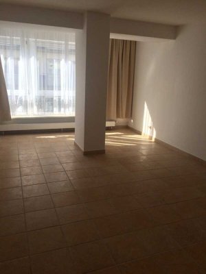 Teilmöblierte 2 ZW nähe Vinzenz , Westbahnhof u. Marktplatz