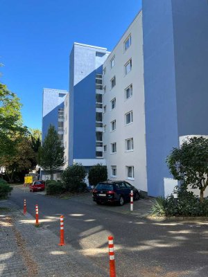 1 Zimmer Wohnung mit Terrasse