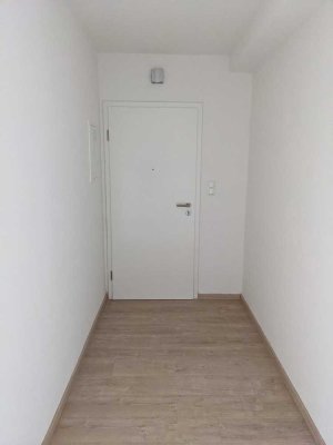 2 Zimmerbalkonwohnung mit Garagenstellplatz in Hardterbroich 41065 MG  V2240 WIRD GEBOTEN