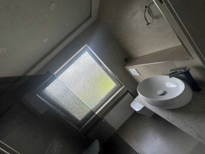 Frisch renovierte 3-Zimme Wohnung mit neuer Einbauküche und modernem Bad – einziehen und wohlfühlen!