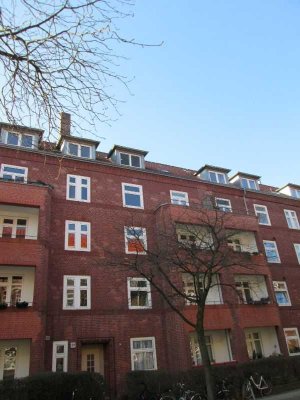 Komfortable 3 Zimmer-Wohnung zur Miete in Hamburg-Barmbek - Wenzel Dr.