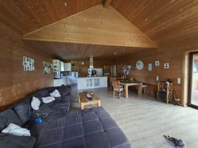 Freistehendes Einfamilienhaus in nachhaltiger Holzbauweise im malerischen Ostfriesland