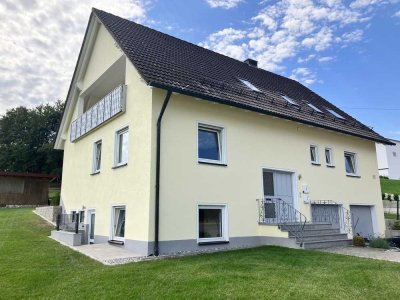 Top renovierte 4 ZKB EG Wohnung zu vermieten