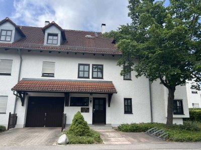 3-Zimmer-Wohnung mit Balkon und Einbauküche in ruhiger, schöner Wohnlage