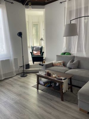 Charmante Altbauwohnung frisch saniert – Nachmieter:in zum 01.10. gesucht