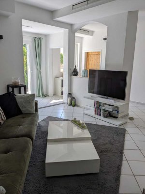 Außergewöhnliche Wohnung mit großzügiger Terrasse - 20 Minuten zum Hbf München