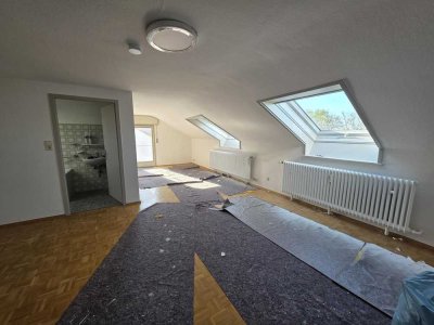 nette 2,5 DG-Wohnung mit kl. Balkon in Randlage