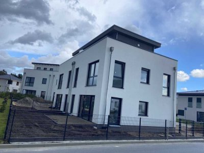 Moderne exklusive Doppelhaushälfte in attraktiver ruhiger Lage südlich von Berlin! Erstbezug!