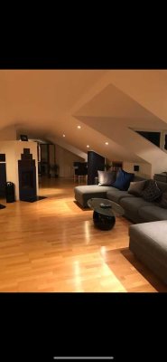 Stilvolle 2-Zimmer-Dachgeschosswohnung mit gehobener Innenausstattung in Ebersberg