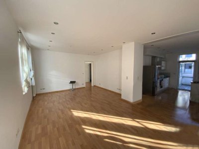 Schöne 2 Zimmer WEH in Bestlage HD Handschuhsheim