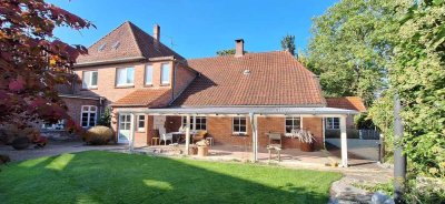 Häuserkomplex ohne Provision zu verkaufen