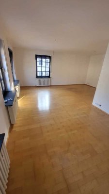 Drei Zimmer Wohnung in Alfter-Odekoven mit separatem Hauseingang