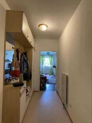 Ansprechende und modernisierte 2-Raum-EG-Wohnung mit Balkon und EBK in Demmin, Hansestadt