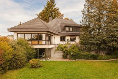 GEDIEGENE GROSSZÜGIGKEIT!Unternehmervilla mit Weitblick in Tumeltsham