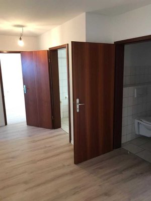 Schöne große 3-Raum-Wohnung mit EBK in Werdau zu vermieten!