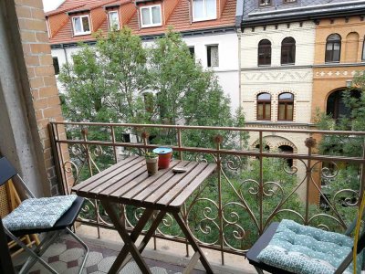 helle 4,5 Zi.- Altbau-Wohnung von privat