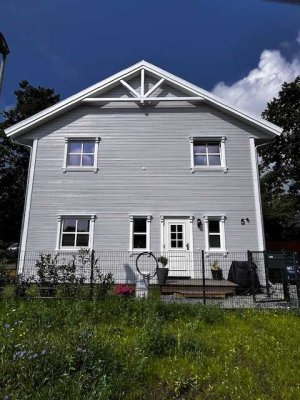 4-Raum-Einfamilienhaus mit luxuriöser Innenausstattung und EBK in Schöneiche bei Berlin
