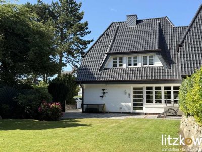 Ansprechende Haushälfte mit traumhaftem Garten in Alt-Westerland !