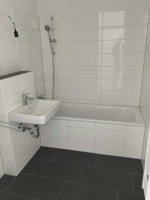 3 Zimmer Wohnung komplett Modernisiert  in ruhiger Lage mitten im schönen Westerfilde