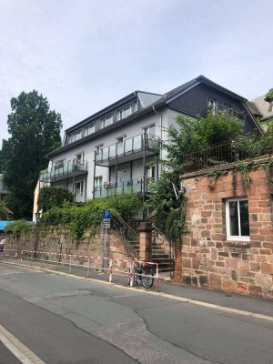 + 2 ZKB, Terrasse, tolle Lage am Rand der Oberstadt +