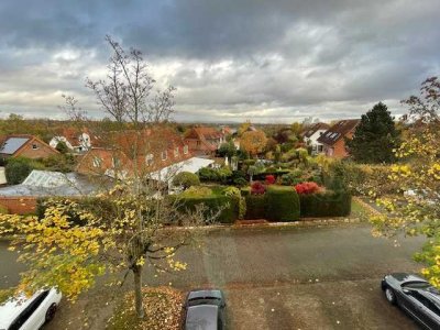 Top-Wohnung mit Balkon und schönem Ausblick