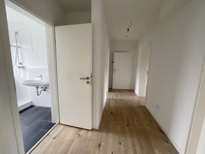 Renovierte 3-Zimmer-Wohnung mit Balkon!