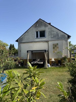 Gemütliche Doppelhaushälfte mit EBK und Keller in Berlin Haselhorst (Spandau)