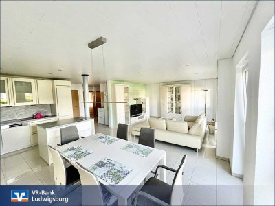 Helle 2,5-Zimmer-Wohnung 
mit Terrasse und Garten in ruhiger Lage