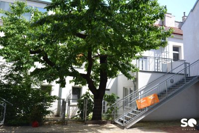 #SQ - SANIERUNGSBEDÜRFTIGE WOHNUNG MIT TERRASSE IN INNENHOFRUHELAGE!