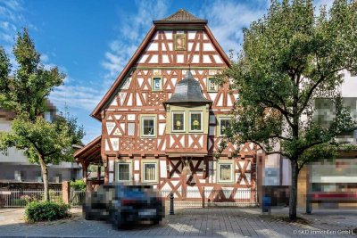 Historisches, saniertes Fachwerkhaus mit Nebengebäude im Herzen von Mosbach-Neckarelz