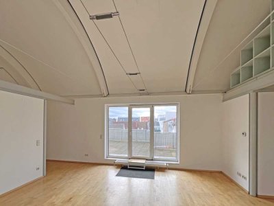 POCHERT IMMOBILIEN - Attraktive Penthouse-Wohnung mit wunderschöner Dachterrasse in KL-City