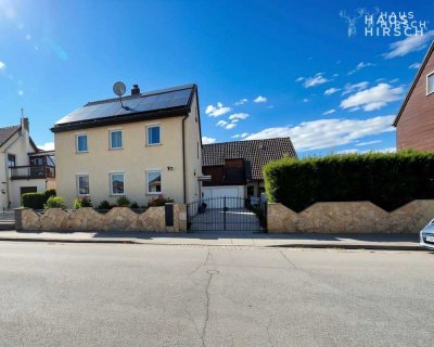 Altbaucharme neu gedacht – Modernisiertes Einfamilienhaus mit Photovoltaik & Wärmepumpe