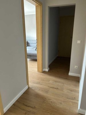 Wohnung Erstbezug voll möbeliert für begrenzte Mietdauer von 3-5 Monate