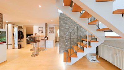 Stil trifft Gemütlichkeit: Maisonettewohnung in schöner Lage
