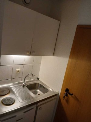 Studi-Zimmer in Studentenwohnheim in Saarbrücken