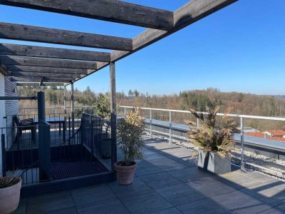 Helle 4,5-Zimmer-Wohnung mit großer Dachterrasse