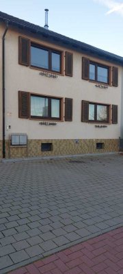 Gepflegtes Einfamilienhaus mit 5 Zimmern in Kronau