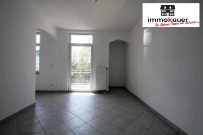 +++ 2-Raum Wohnung mit großer Küche und Balkon +++