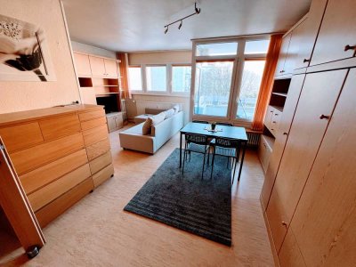 Exklusive 1-Raum-Wohnung mit luxuriöser Innenausstattung mit EBK in Berlin Charlottenburg