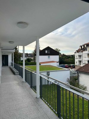 Teilmöblierte 2-Zimmer-Wohnung mit Balkon und EBK in Eching