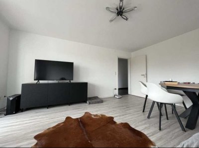 Helle 2-Zimmer voll möblierte Wohnung mit Balkon in Ingolstadt